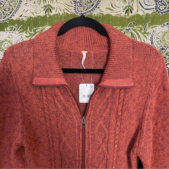 NWT Free People Red Jasper Mont Blanc Long Sleeve Mini Sweater Dress Size Large - Picture 3 of 16